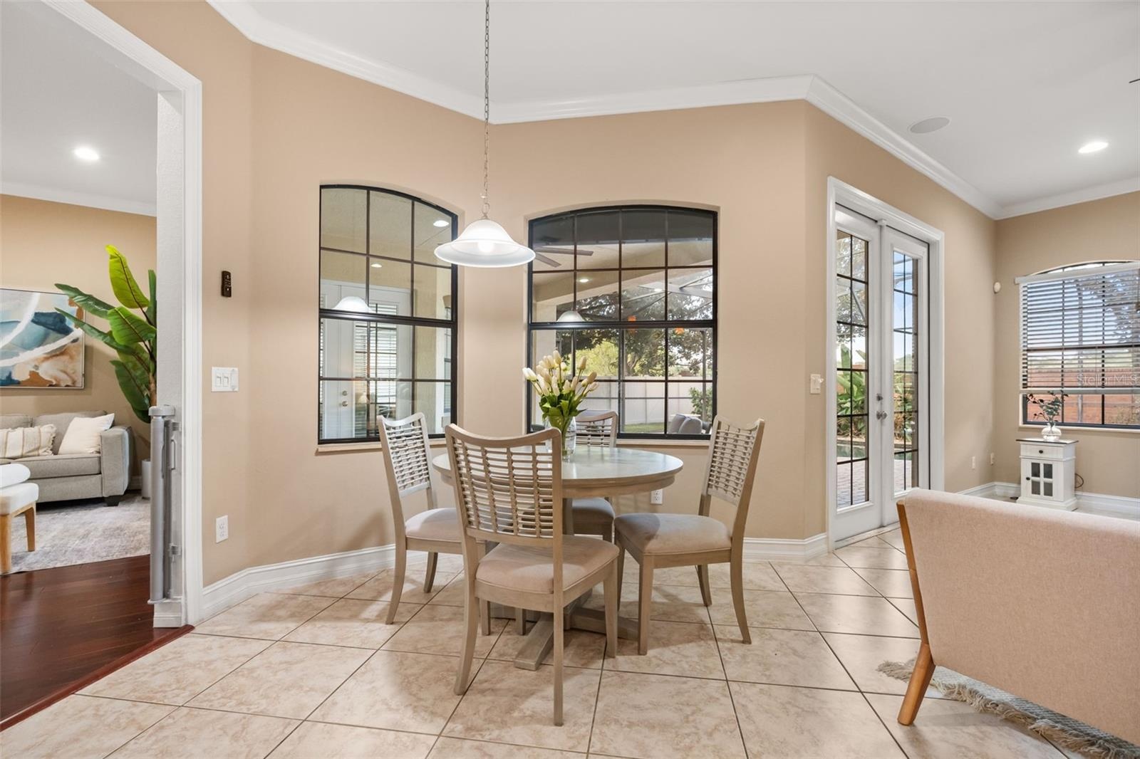 Breakfast nook off of the kitchen and family room
