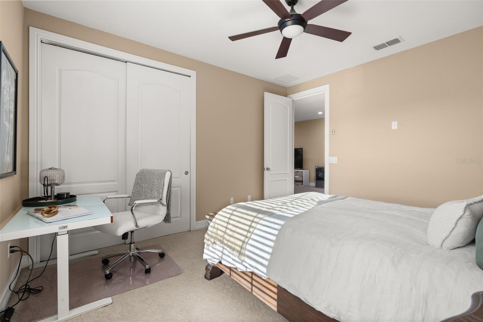 Upstairs guest bedroom