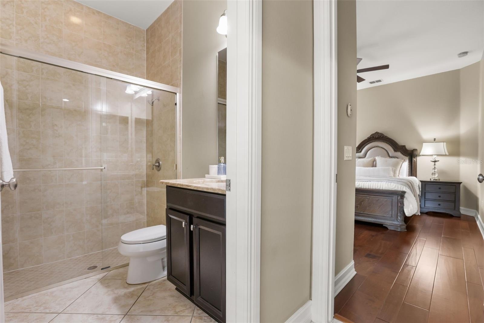 Downstairs guest bedroom and Full Bathtoom