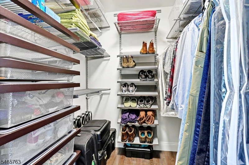Primary Walk in Closet