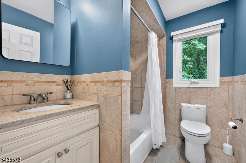Main Bath