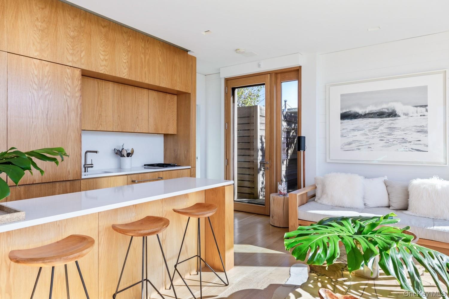 Kitchen Island facing Front Door