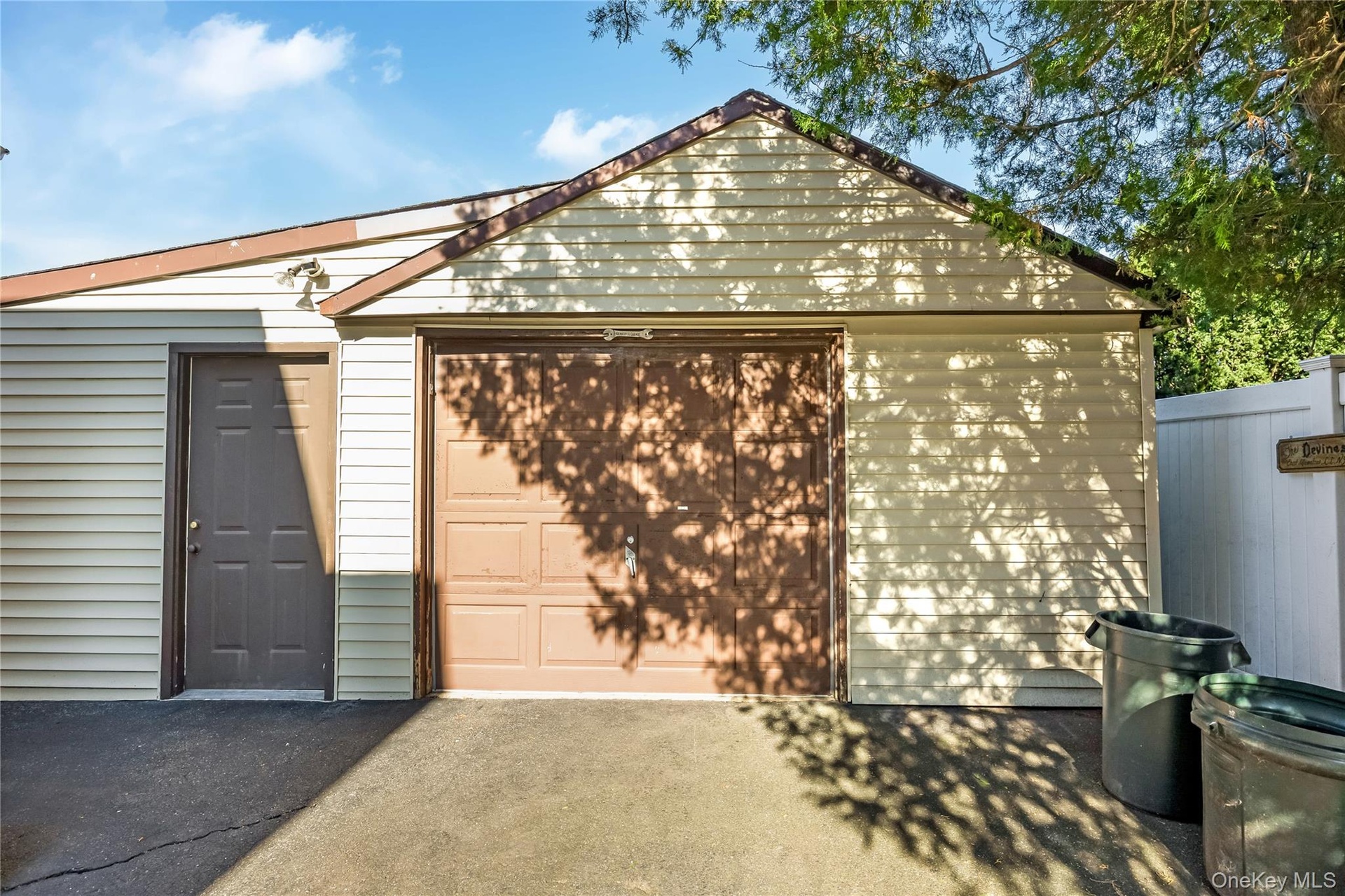 1.5 car Garage plus workshop