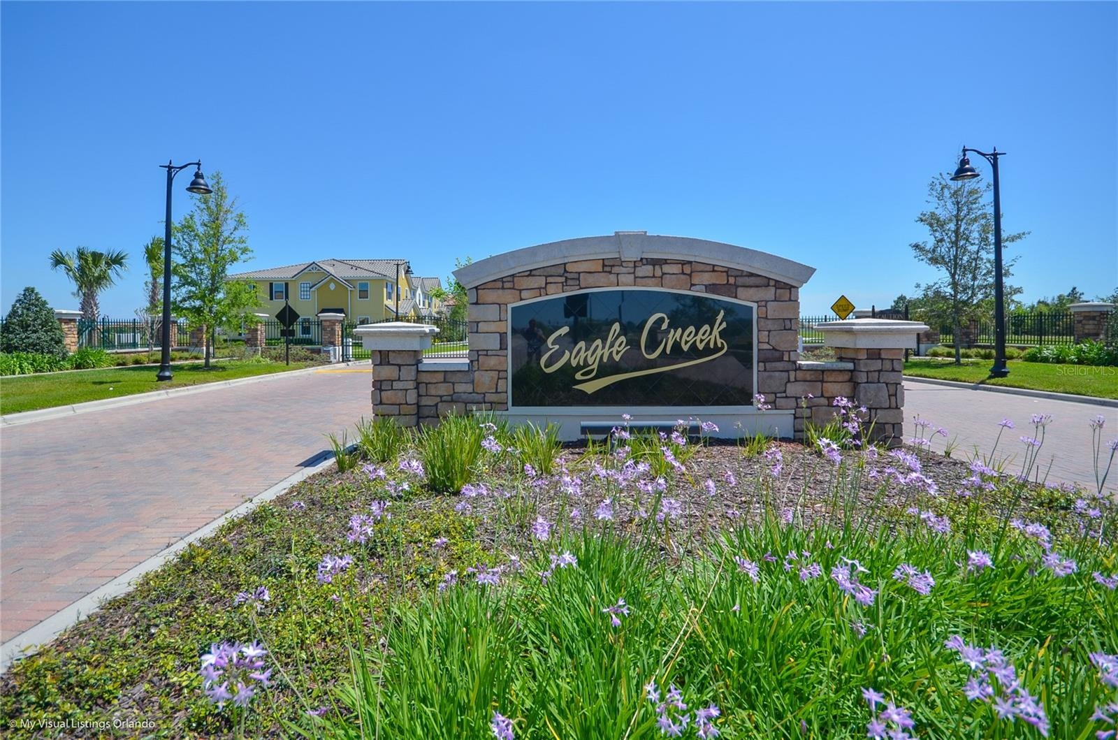 Eagle Creek Golf Clubhouse