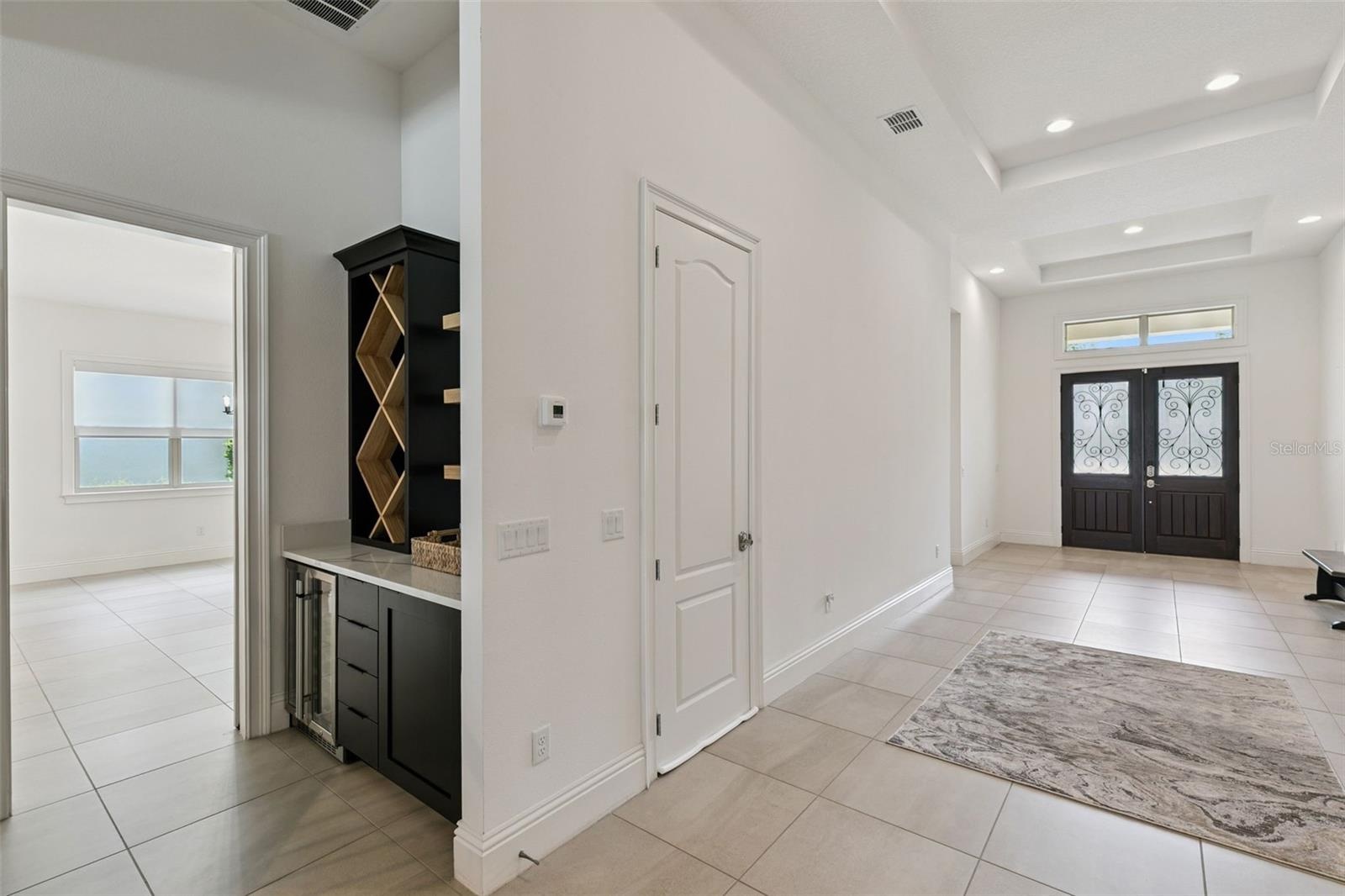 Spacious Entryway