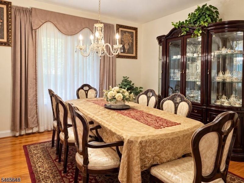 Dining Room - virtually edited