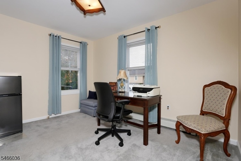 3rd Bedroom / Office