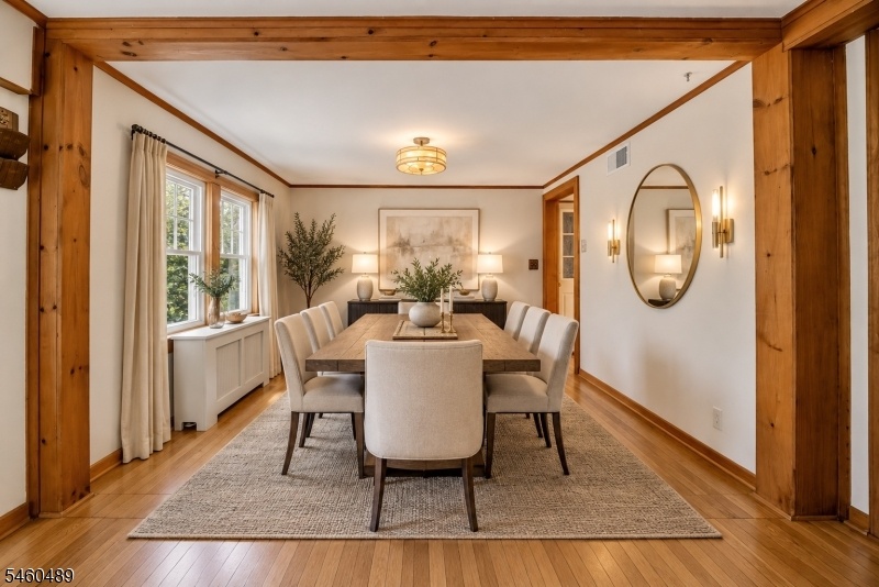 Dining room virtually staged