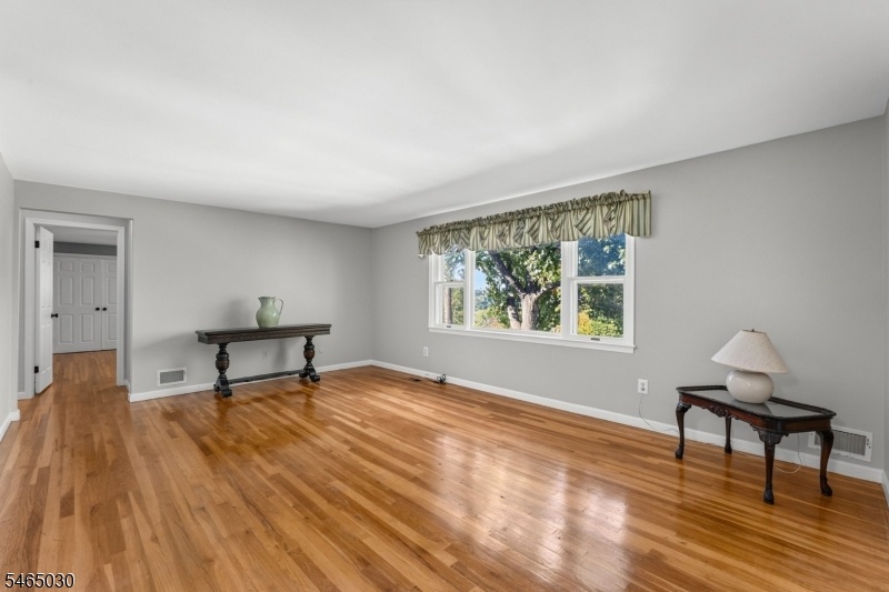 2nd floor Family Room
