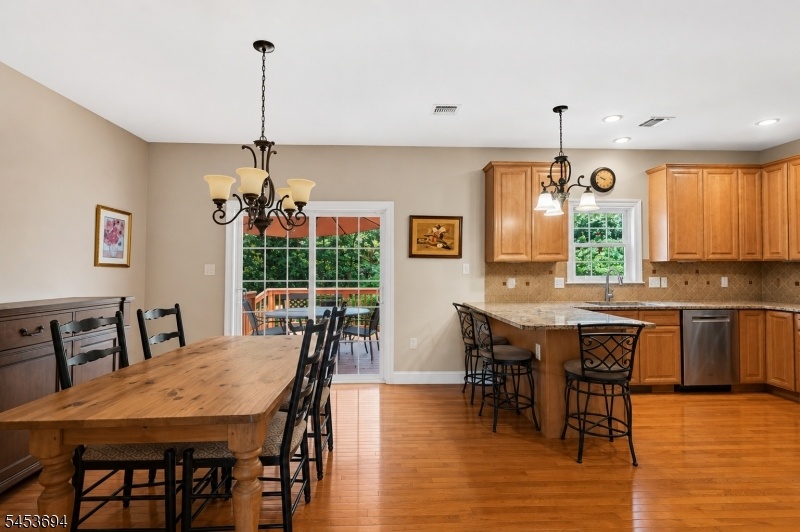 Dining/ Kitchen
