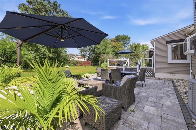 Patio & Deck