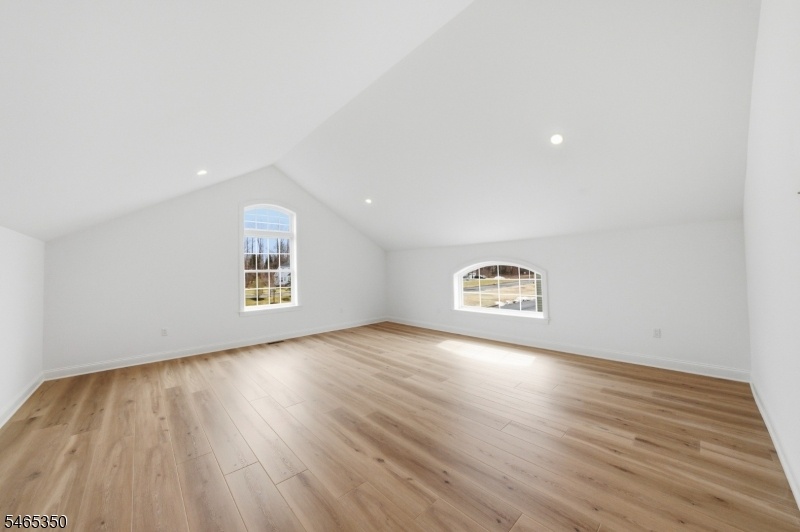 bonus room finished
