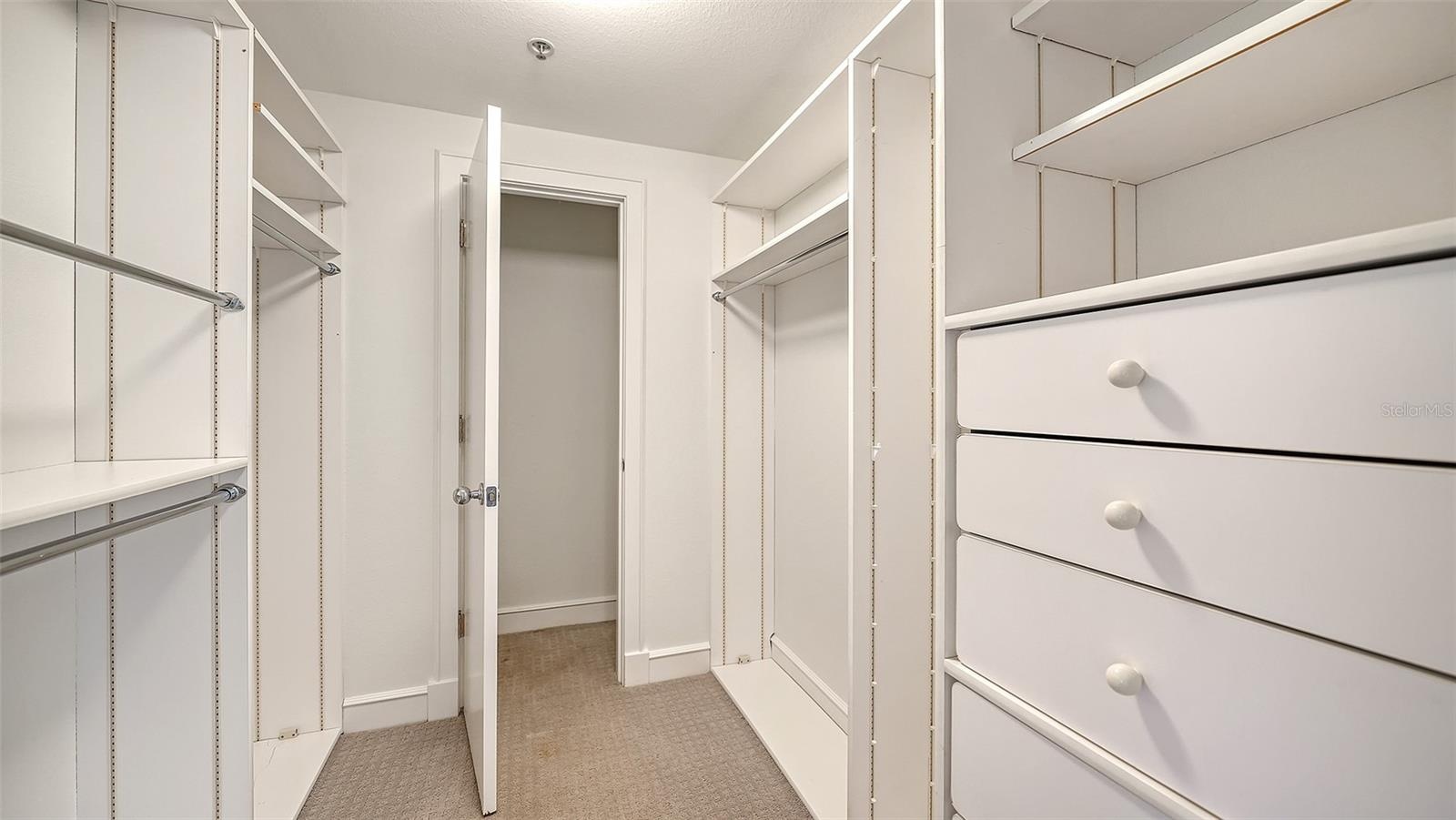 Walk in Closets