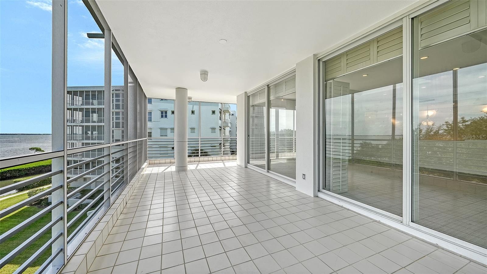Wrap Around Terrace