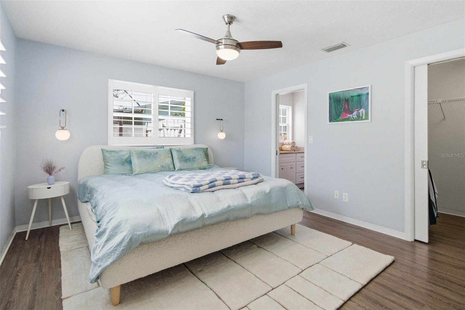 Master bedroom with en-suite bathroom