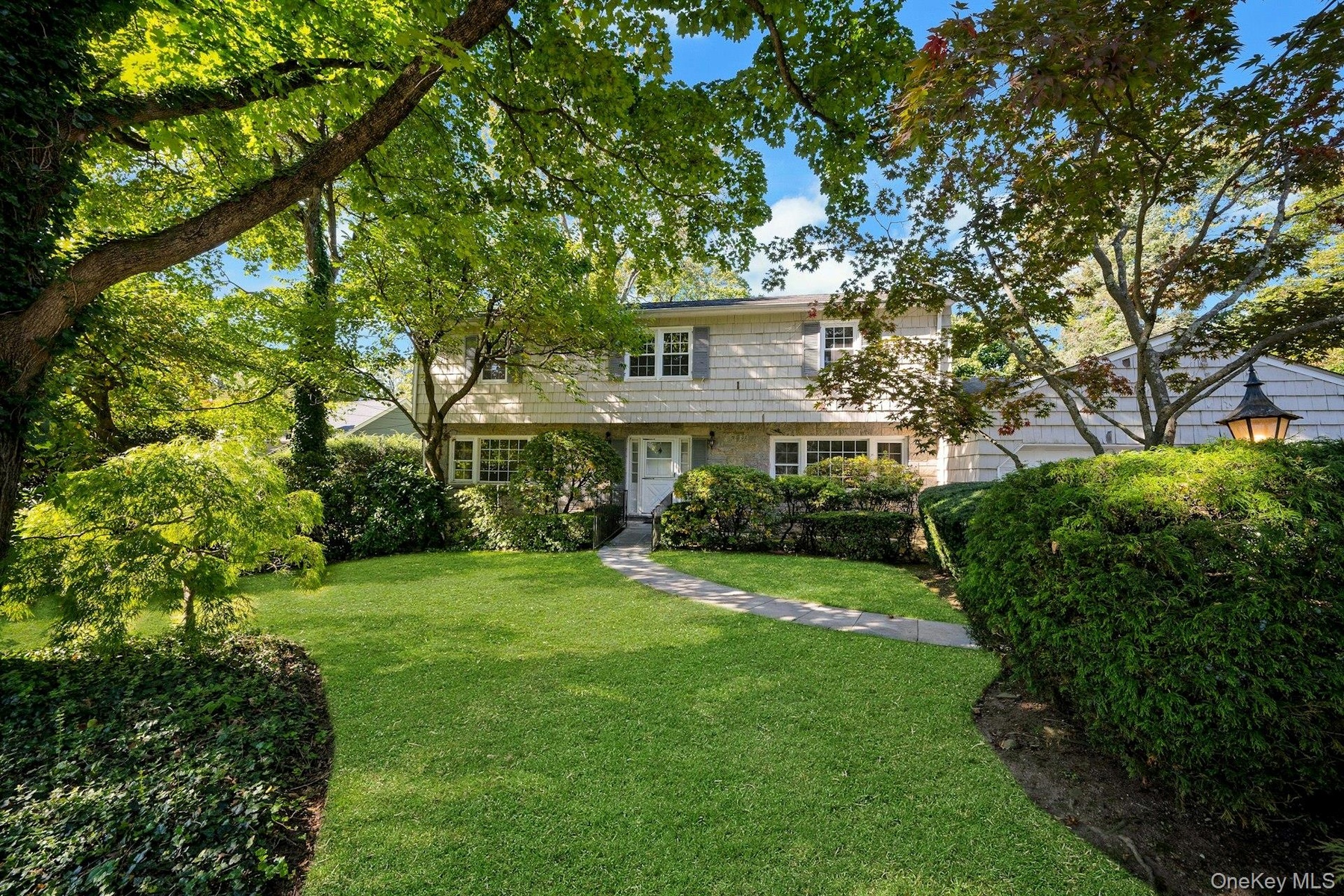 Welcome to 258 Evandale Road!