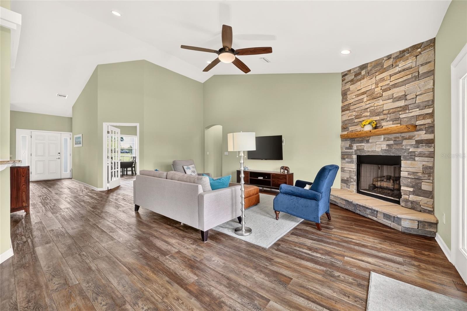 Gas Fireplace.