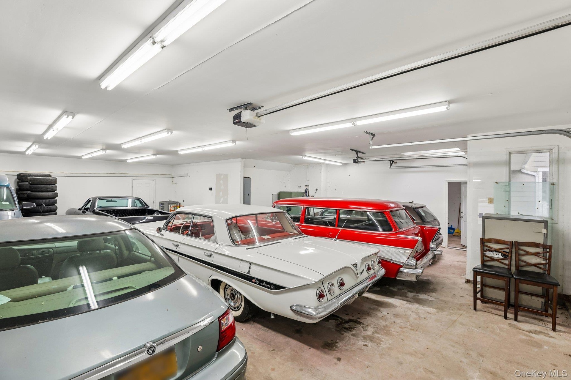 Well lit with skylights