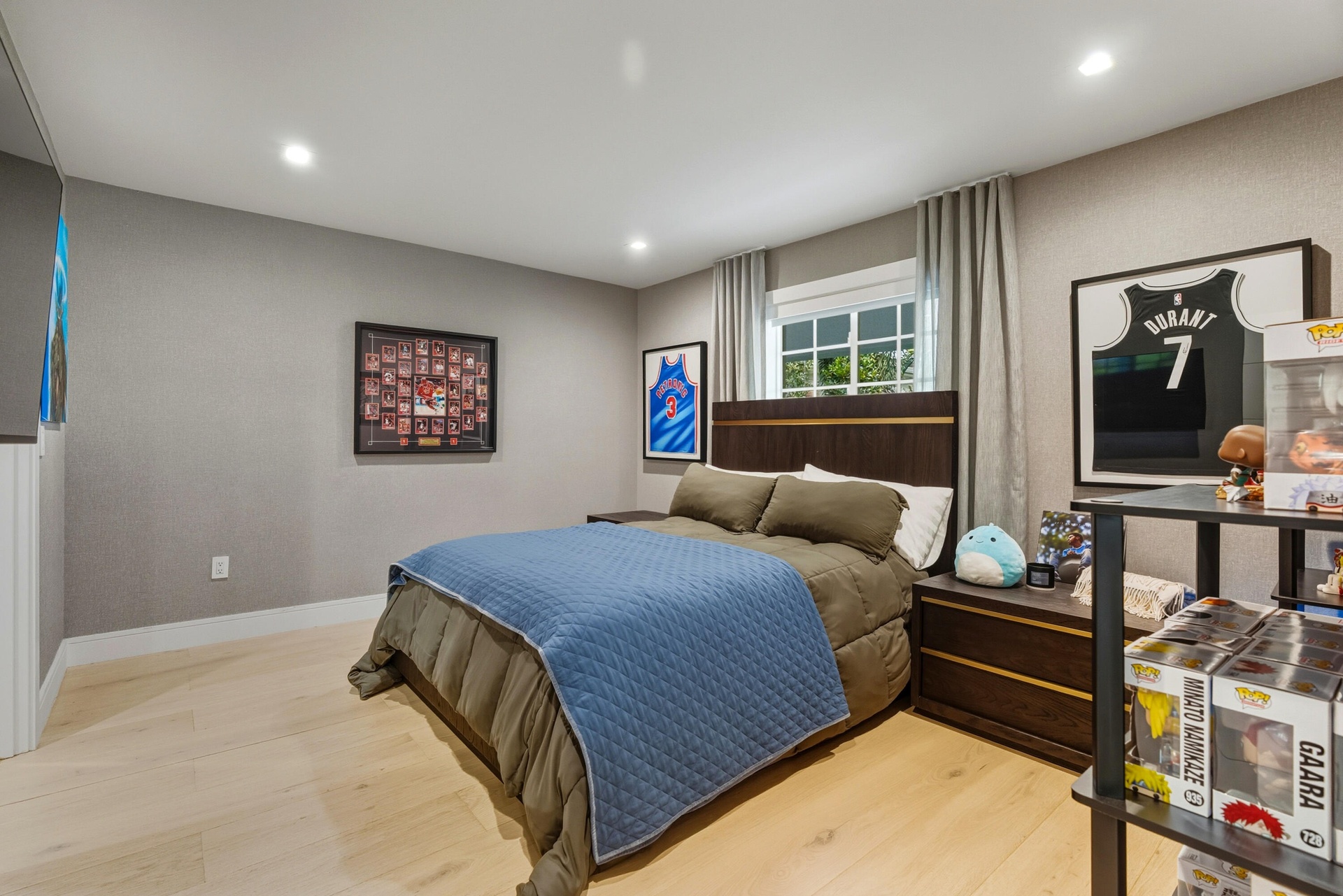 2ND DOWNSTAIRS BEDROOM ENSUITE