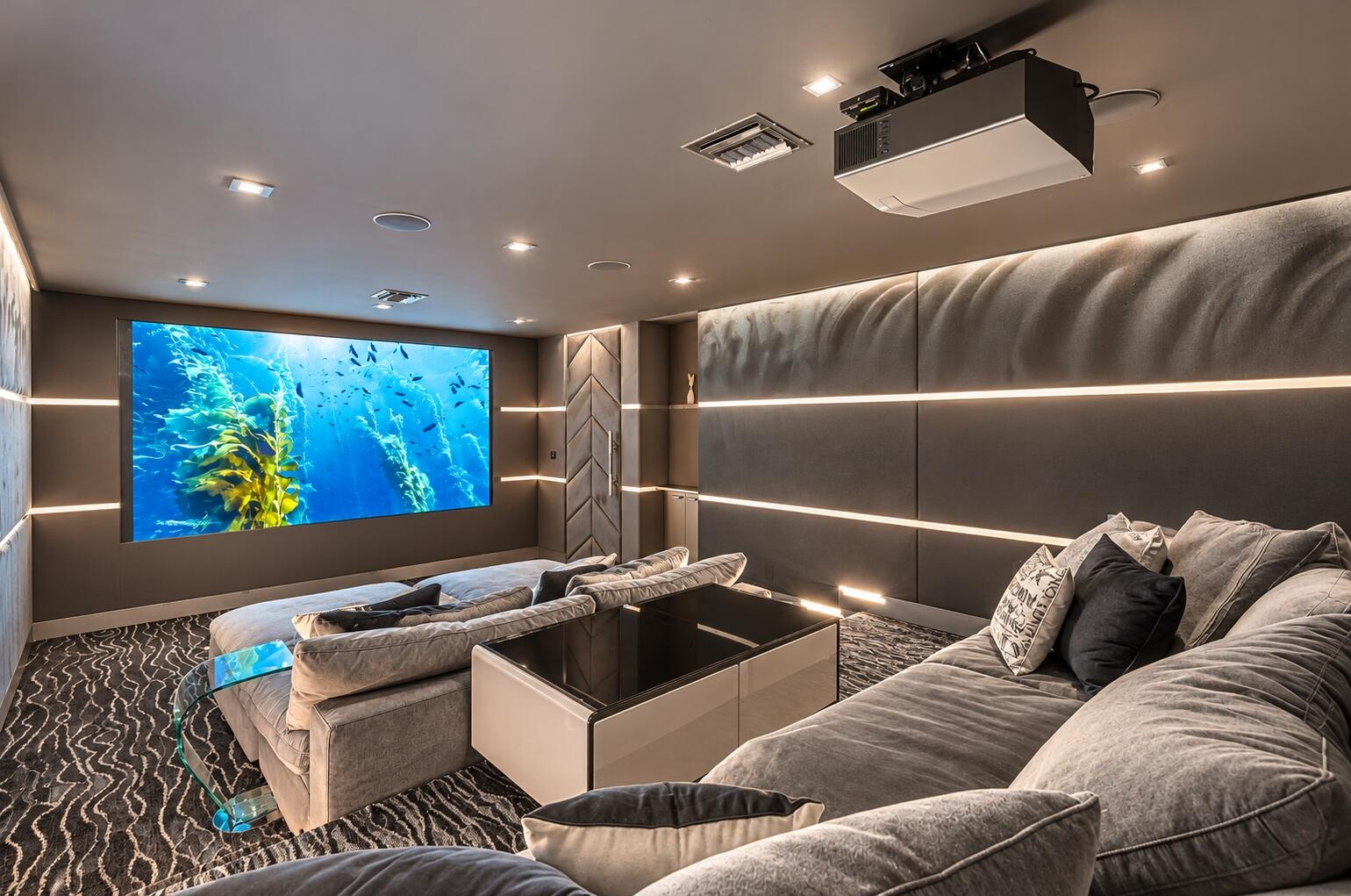 CLUBHOUSE MOVIE THEATER