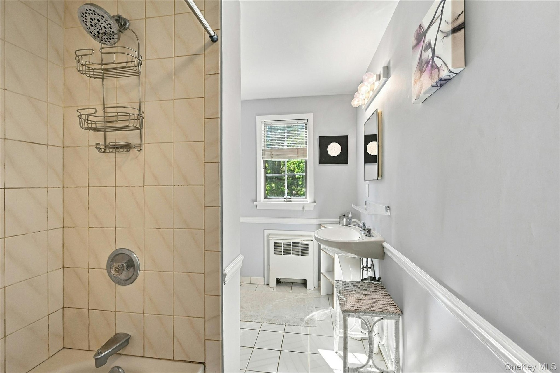 Upstairs Hall Bath