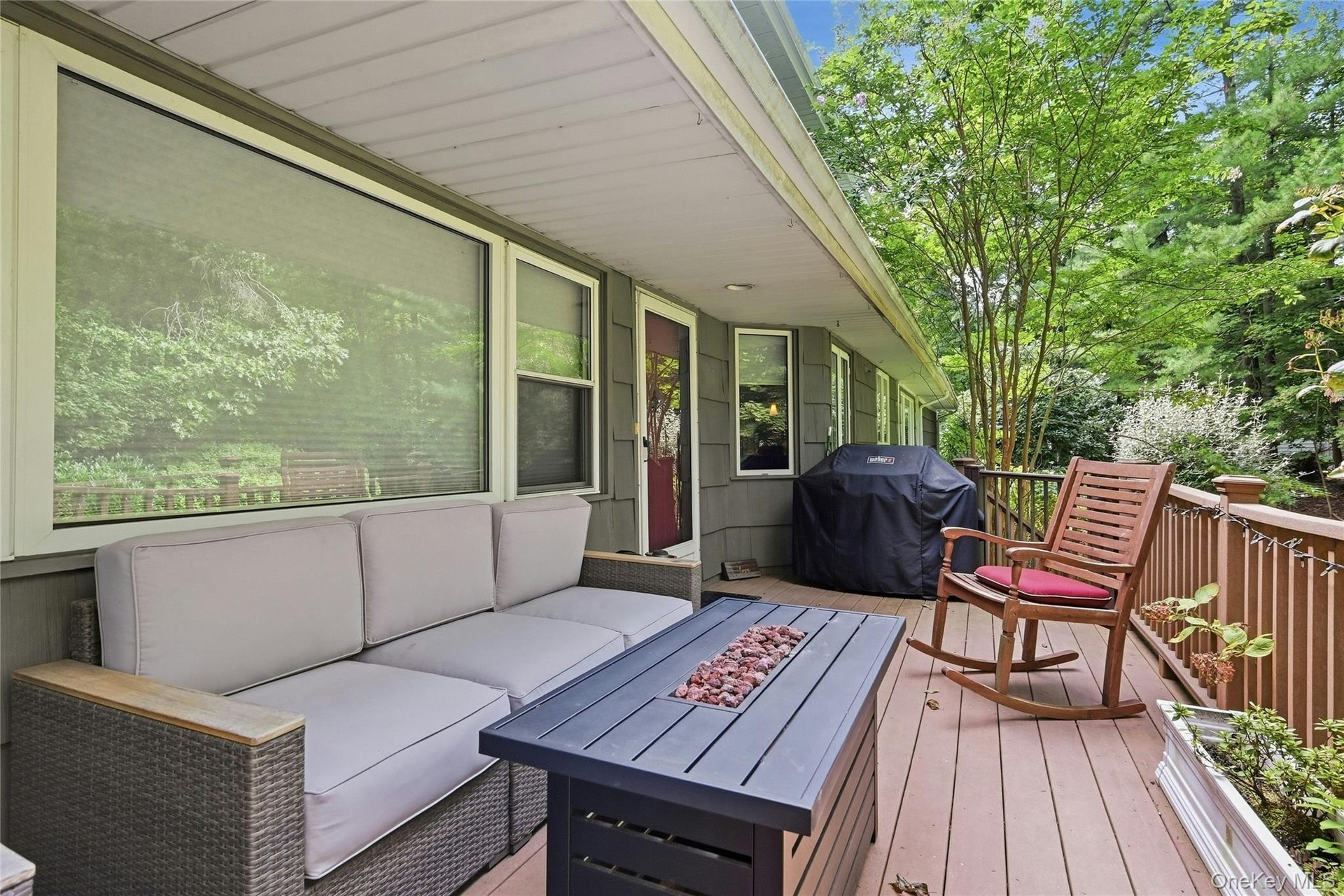 Front entry porch