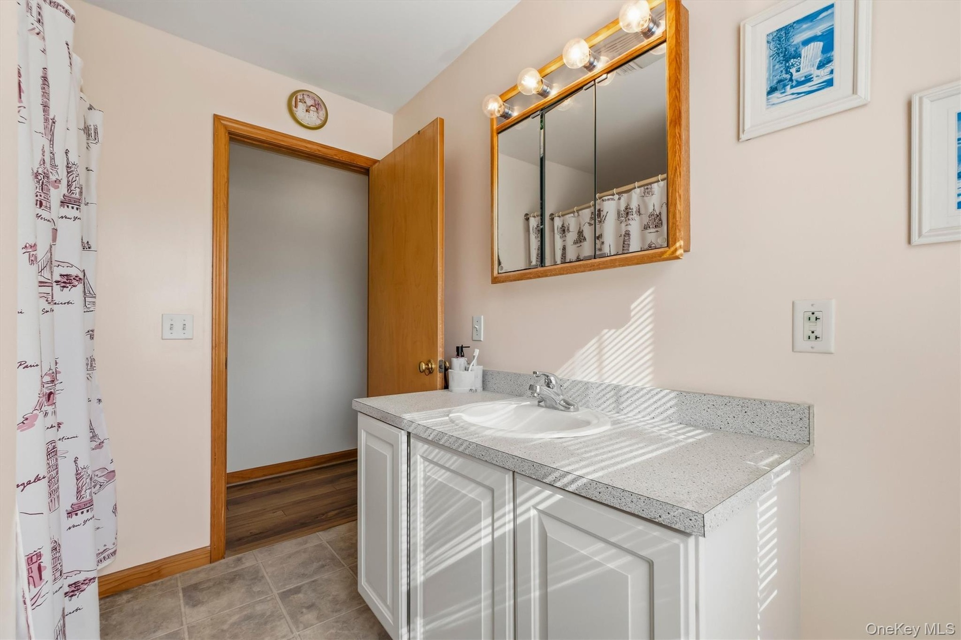 Bath Vanity