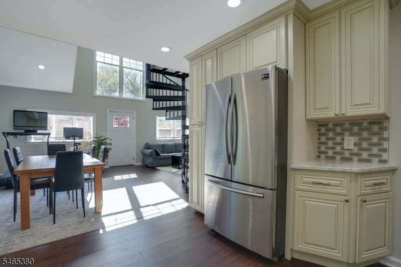 Double Door Refridgerator