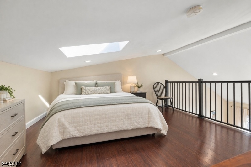 Loft - Virtually Staged