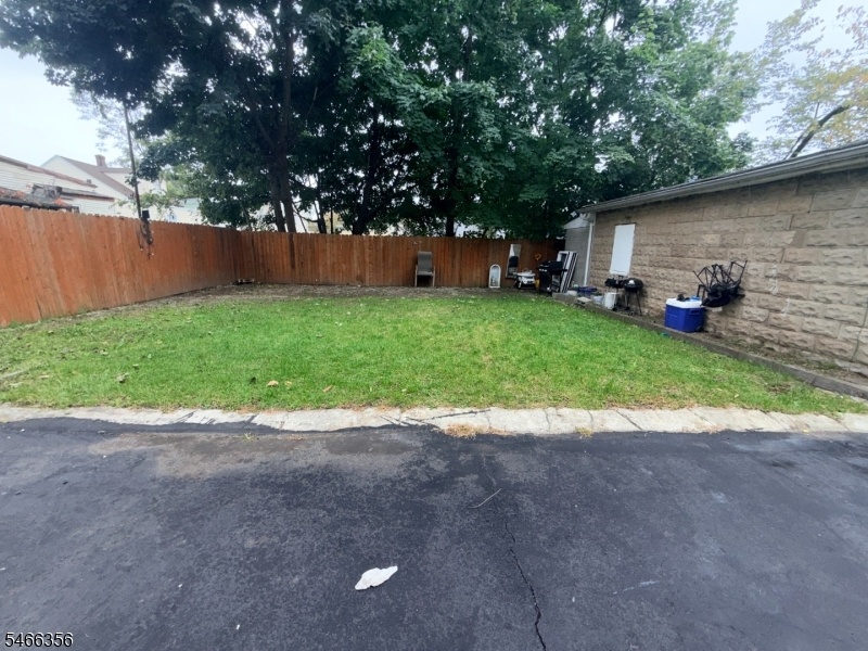 Image of listing