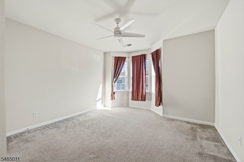 bedroom4