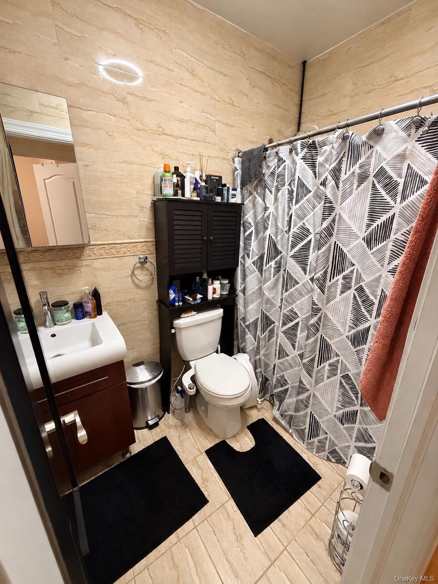 1st floor Unit