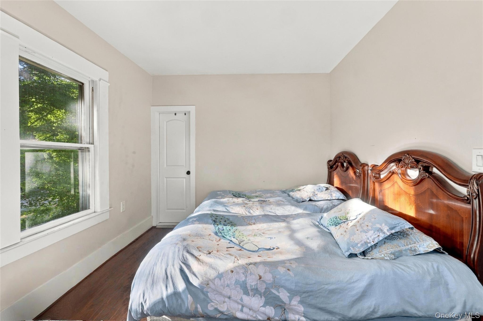 5th bedroom with private bath/shower