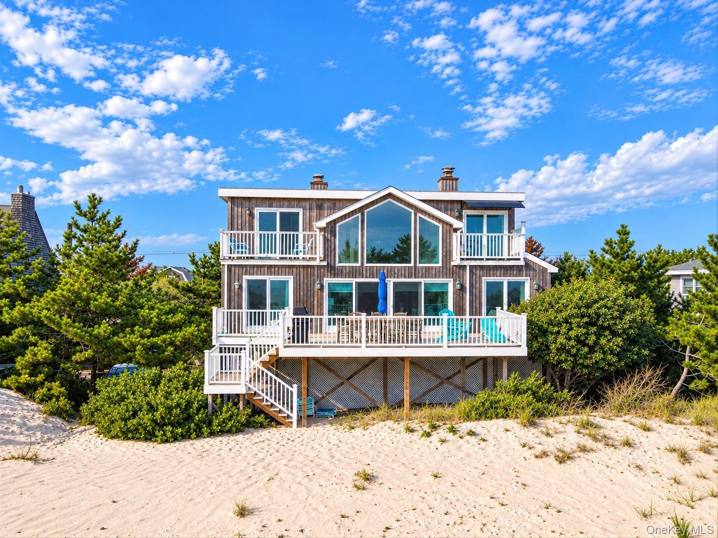 Welcome to 431 Dune Road