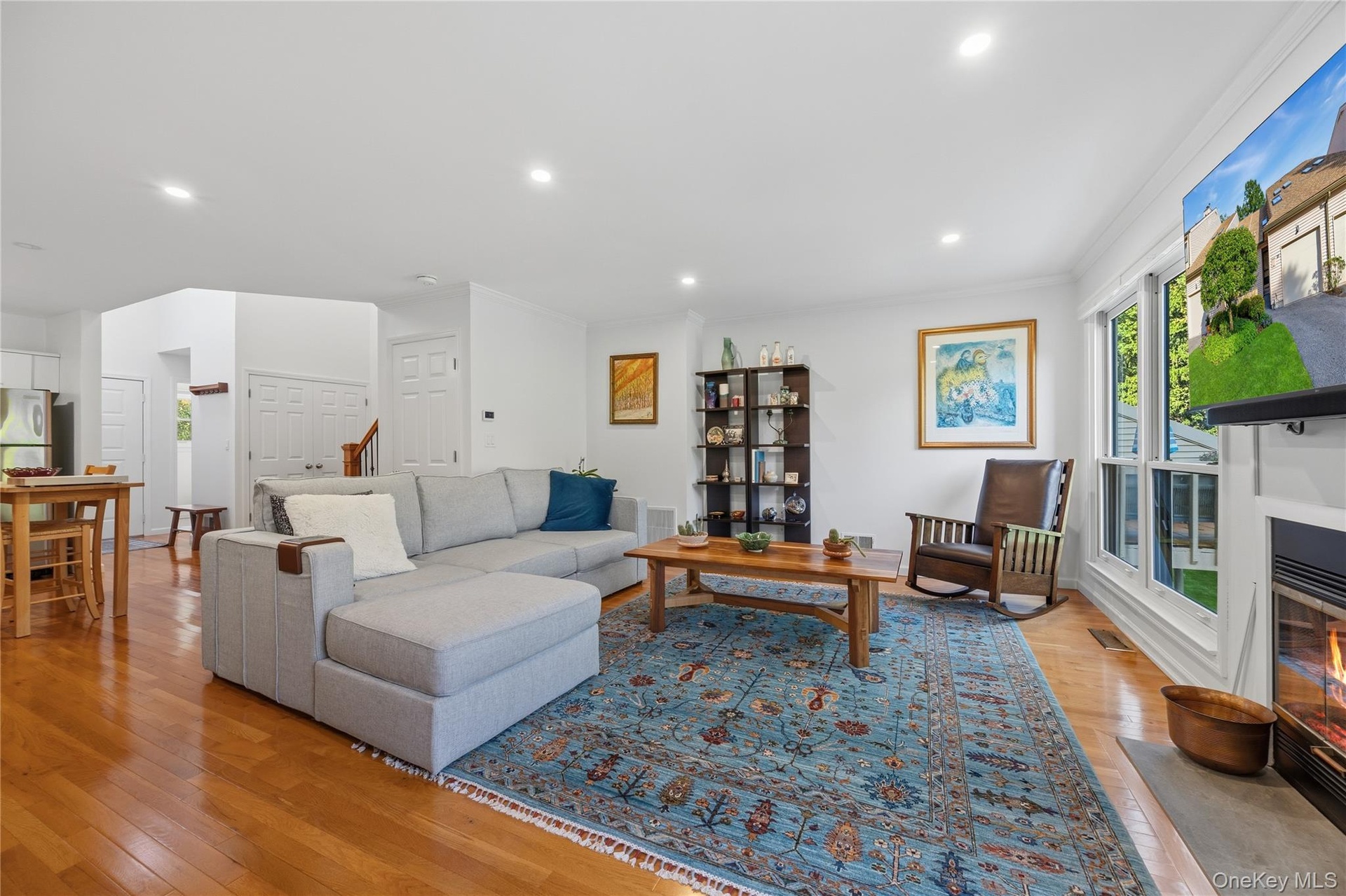 Alternate view of Living Room