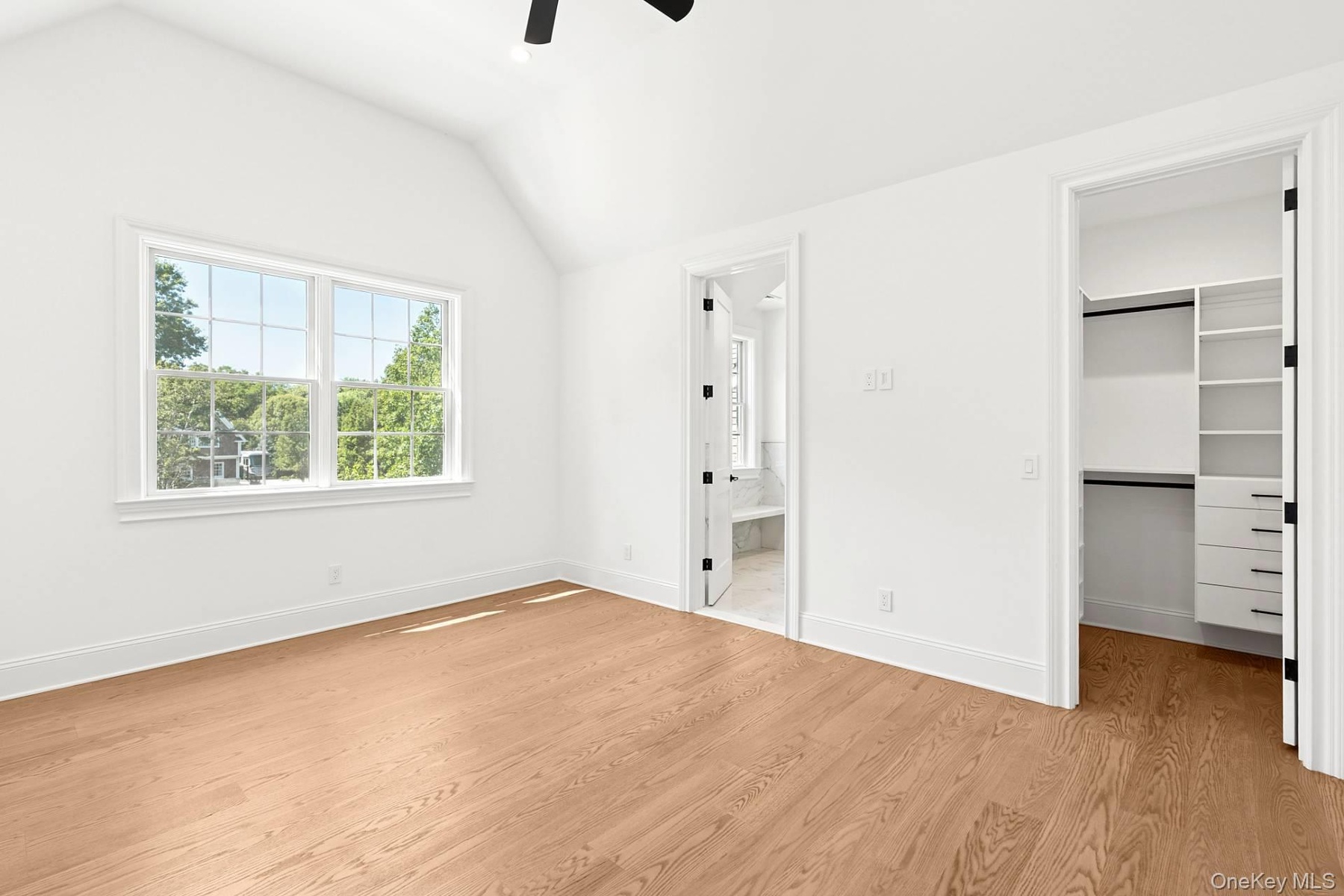 Upstairs bedroom