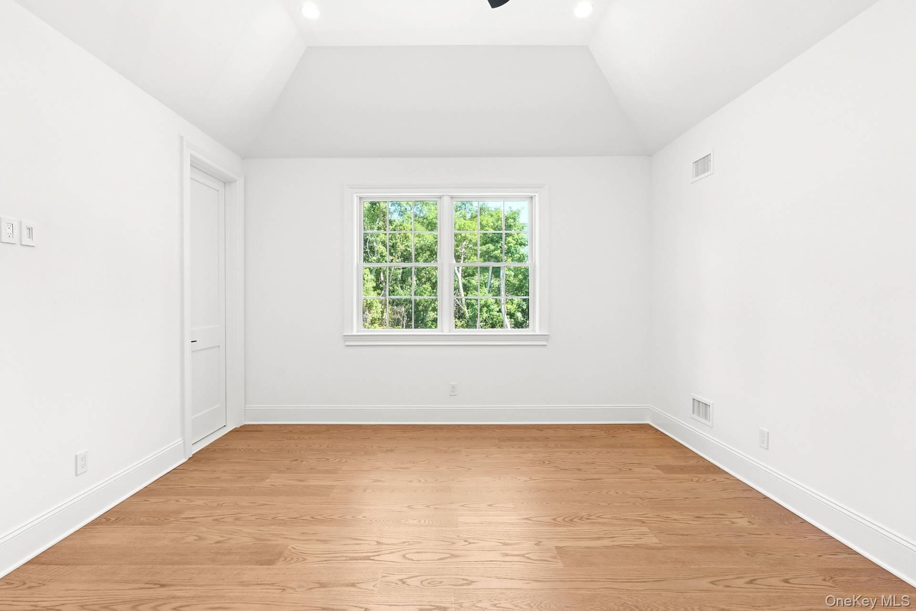 Upstairs bedroom