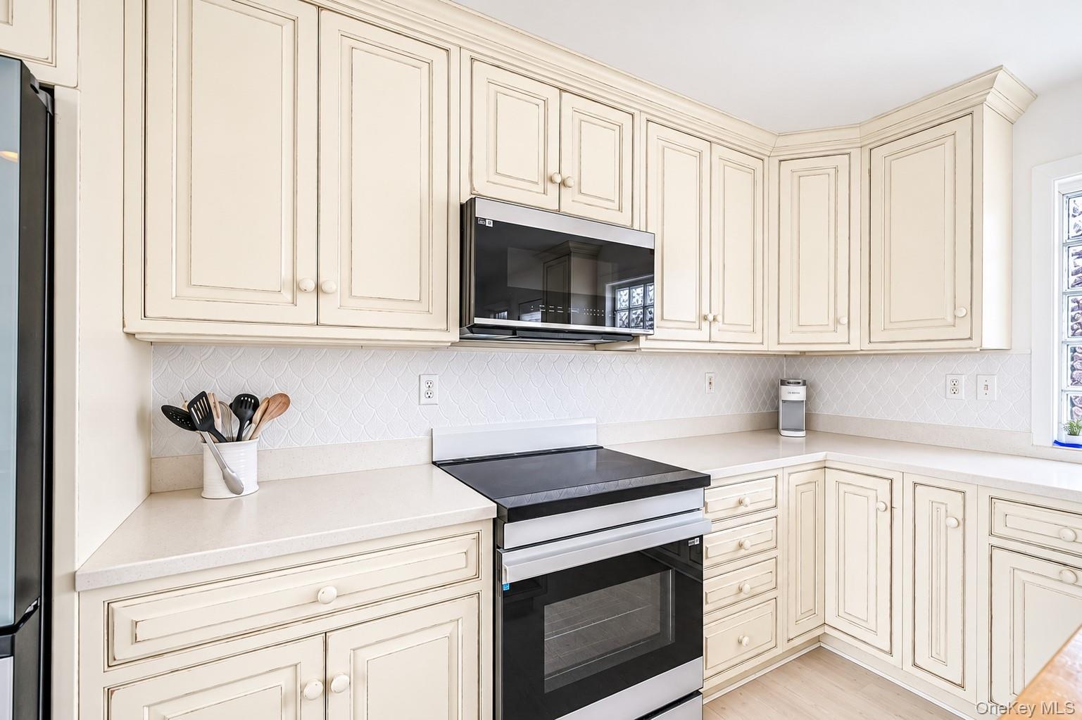 Featuring all new appliances
