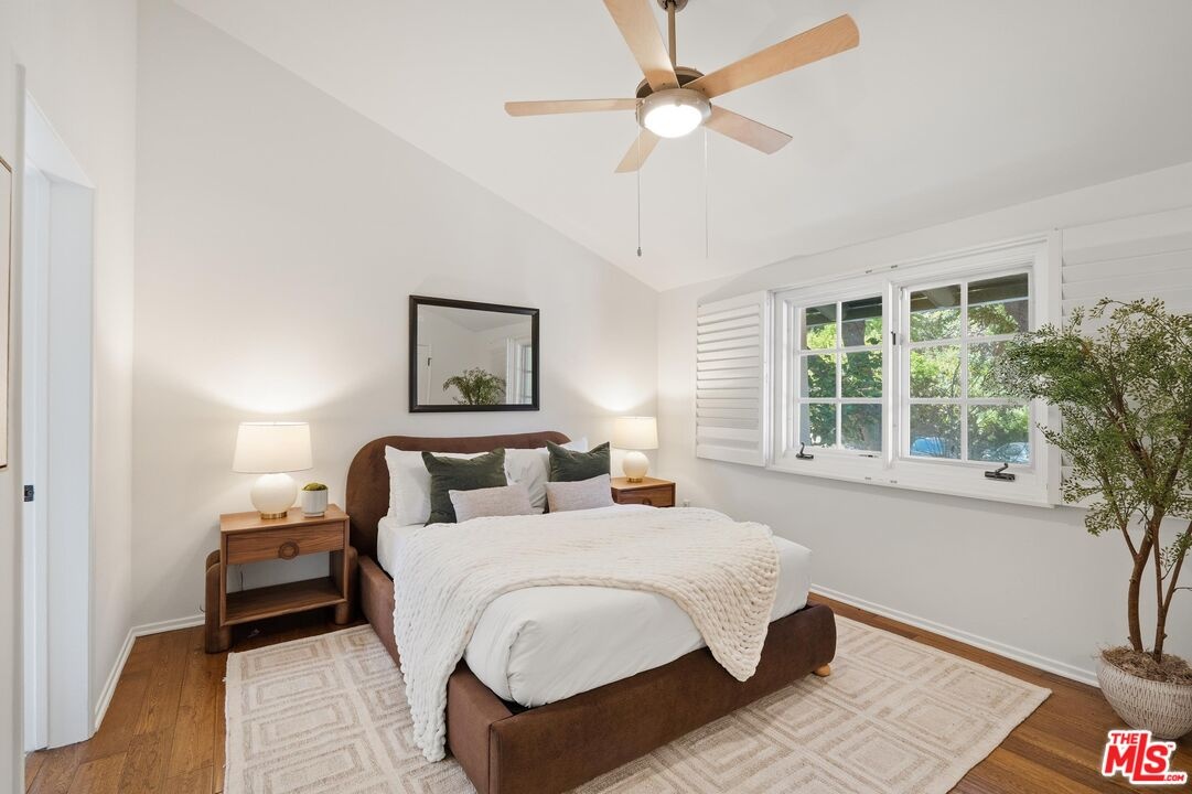 Upstairs Guest Bedroom 2