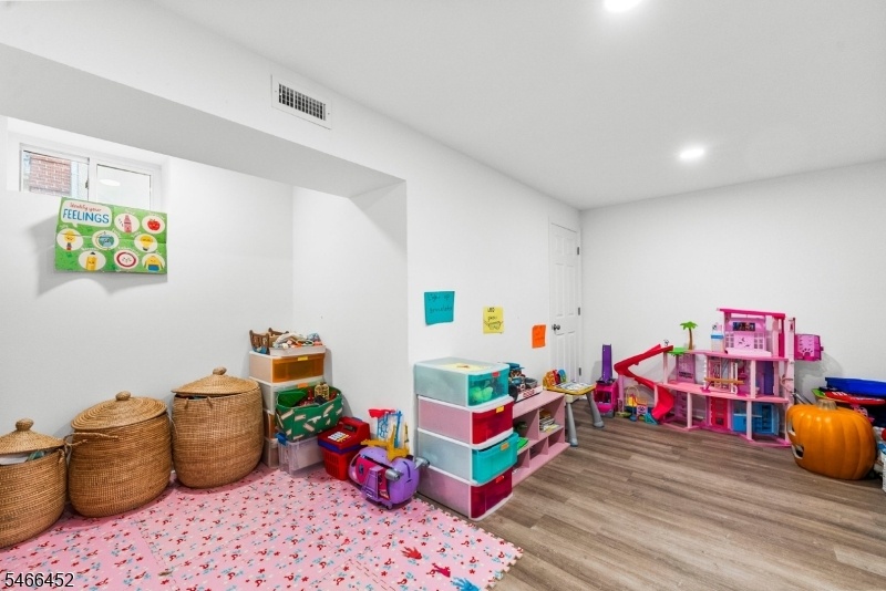 basement play room