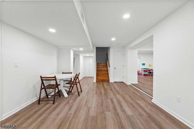 basement bonus room