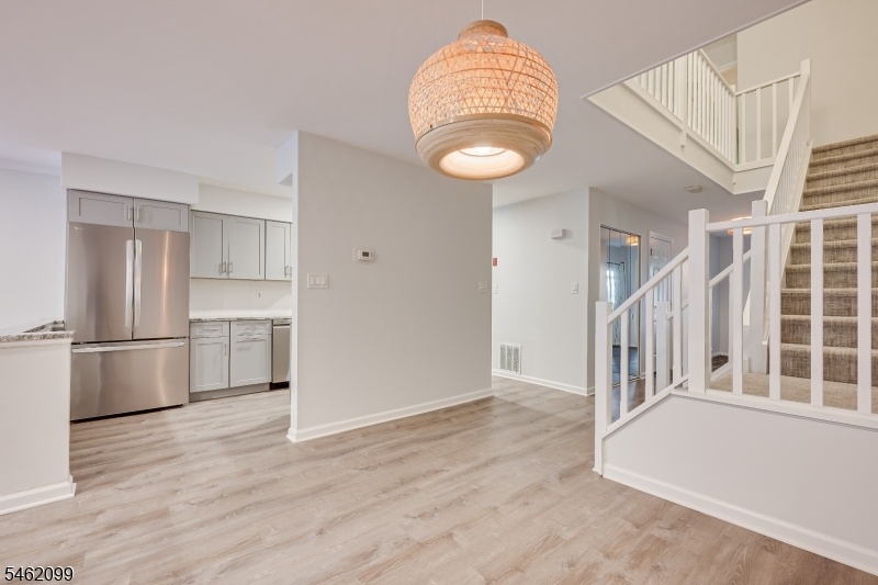 Dining to Kitchen