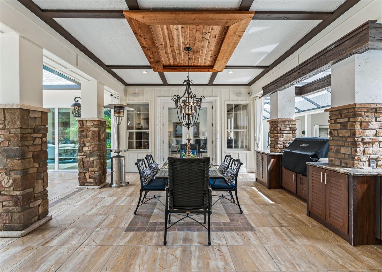 Outdoor Dining Room and Outdoor Kitchen