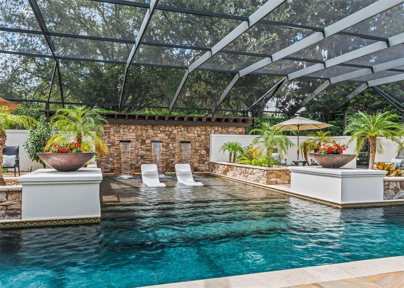 Baja Sun Ledge Surrounded by Raised Landscaping Beds