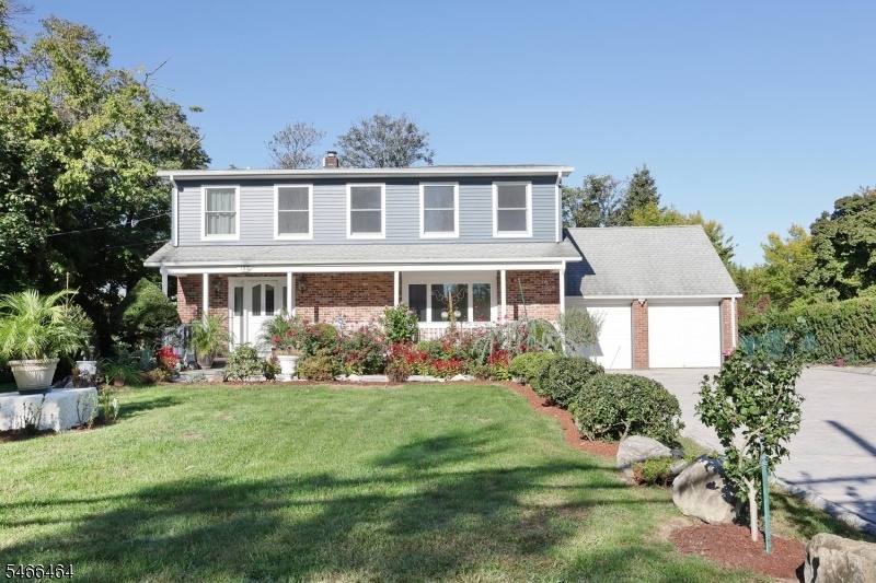Pristine Paramus Colonial!