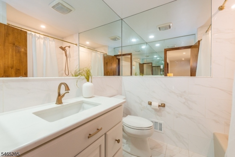 Hall Bathroom