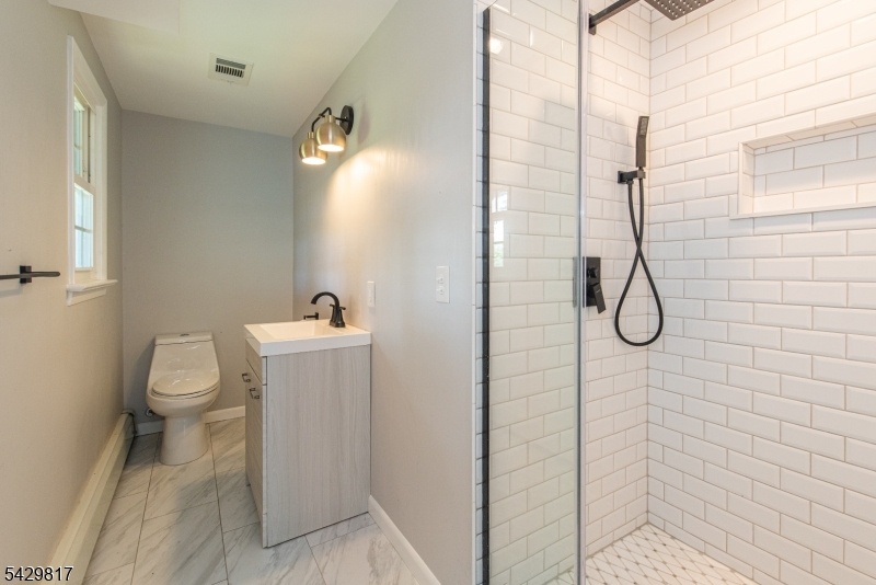 Full bath on lower level