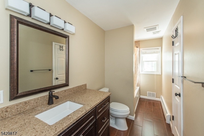 Full bath on main level