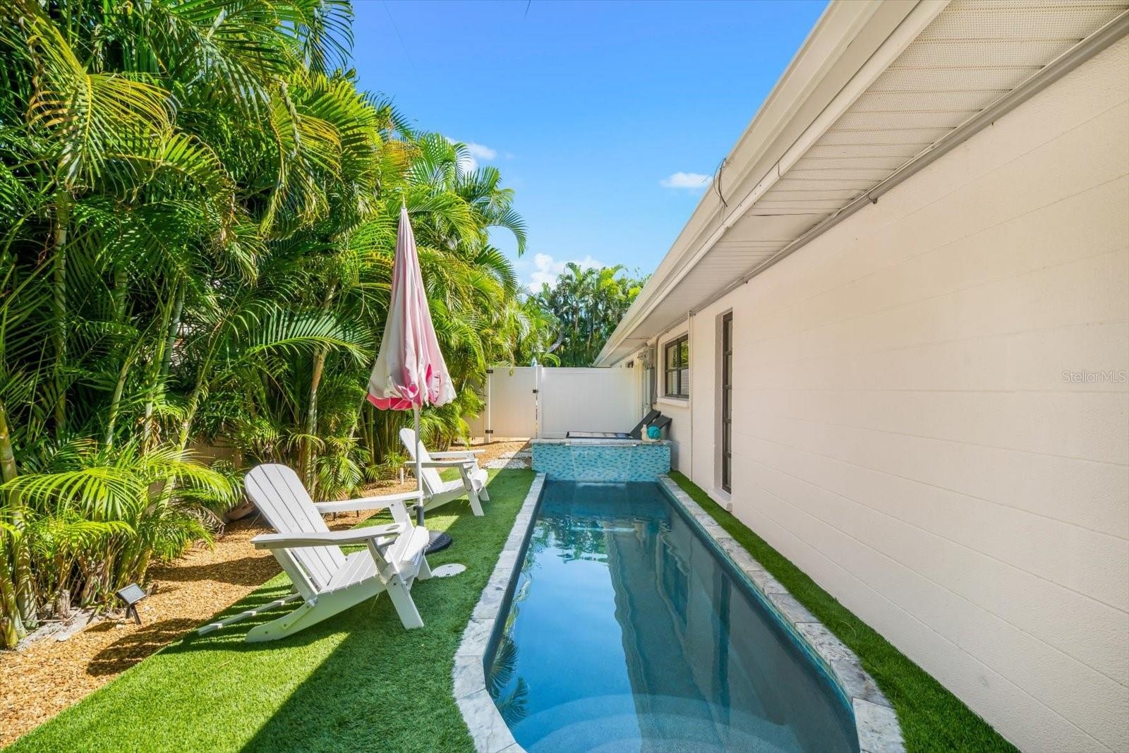 400 75th St - Pool - West Unit