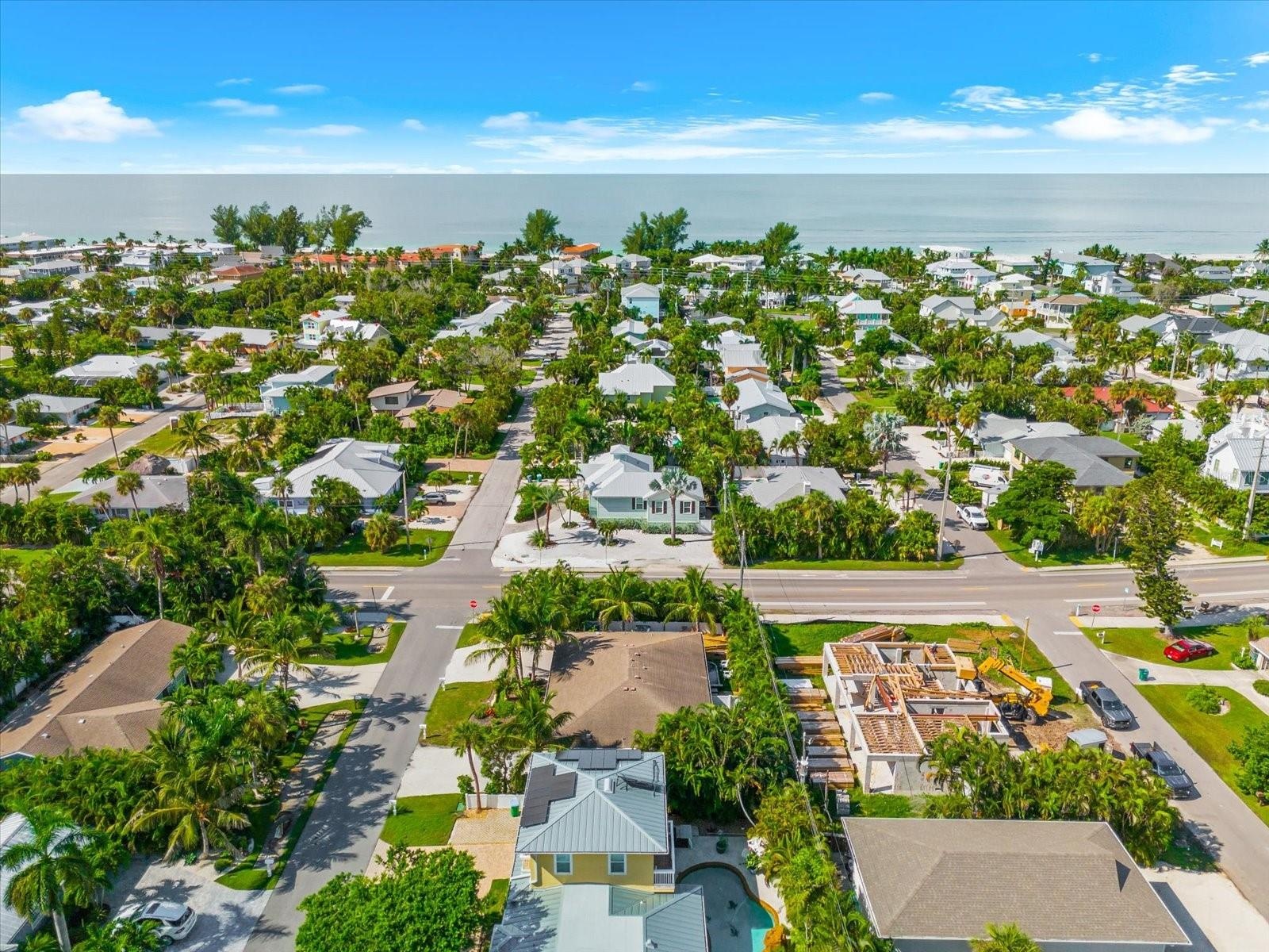 400 75th St - Aerial View